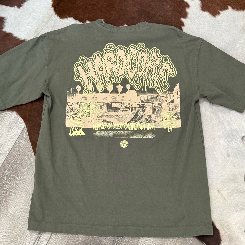 H&M "Venice California" graphic t-shirt in a grey/khaki